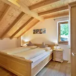 Wernerhof Rosela * سان جينيزيو أتِزينو