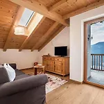 Wernerhof Rosela شقة سان جينيزيو أتِزينو